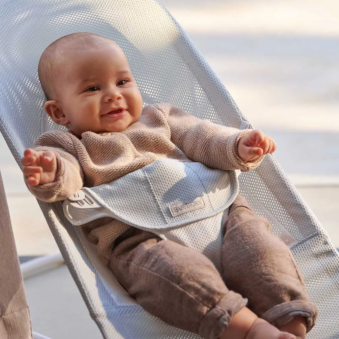 BabyBjorn Balance Soft Mesh Baby Bouncer - Grey Frame - Silver/White