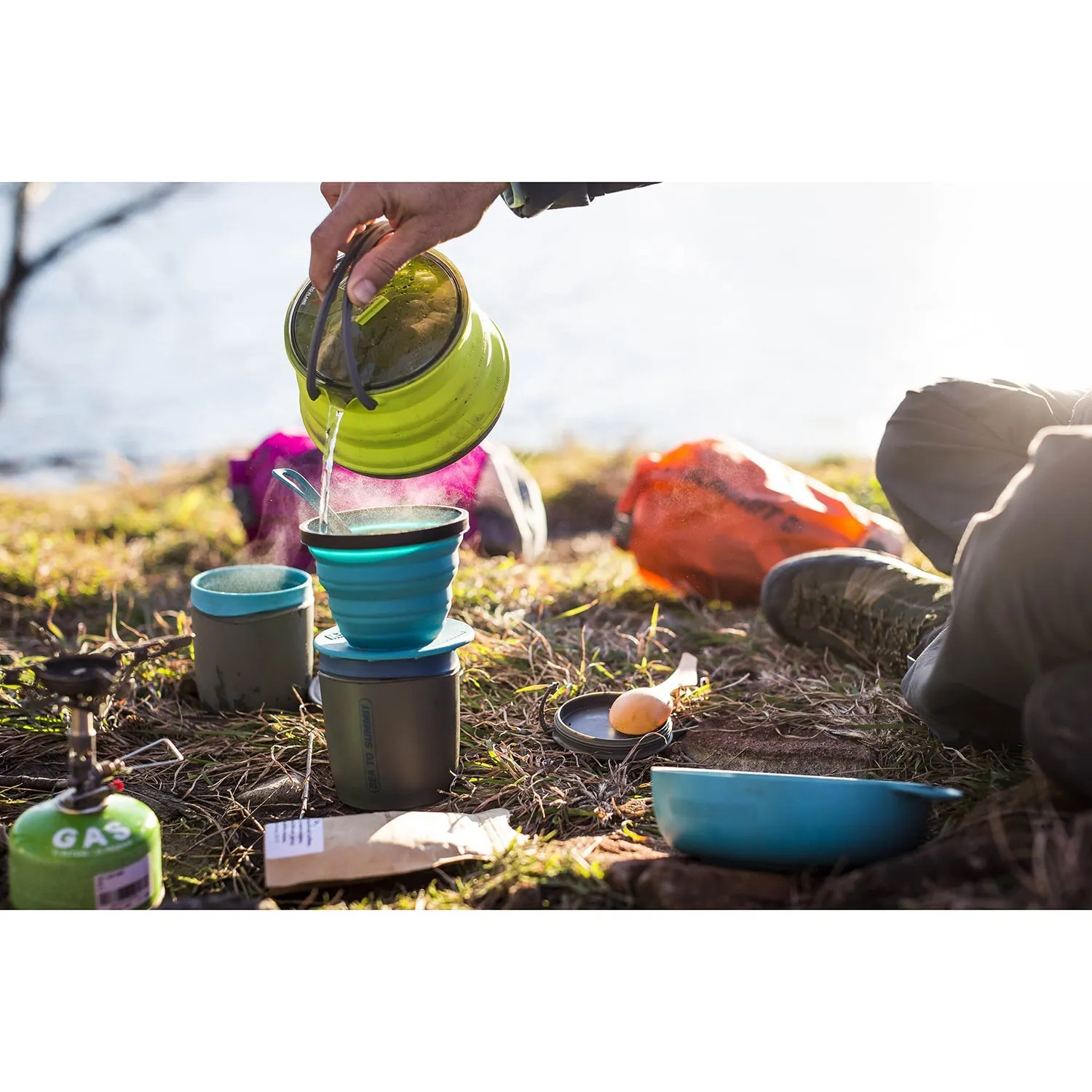 Collapsible X-Brew Coffee Dripper