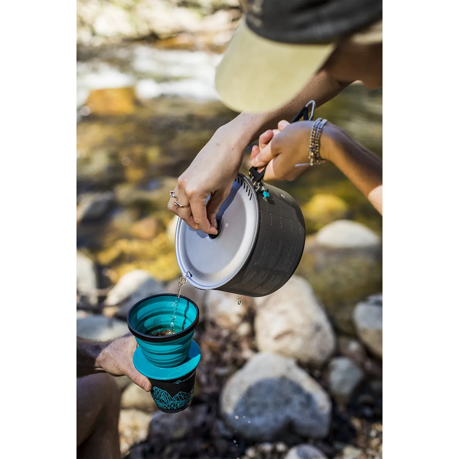 Collapsible X-Brew Coffee Dripper