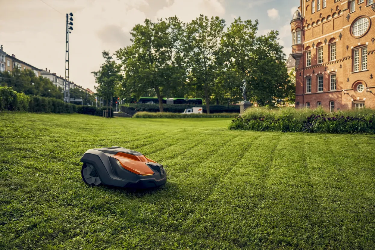 Husqvarna Automower 520 EPOS Robotic Lawn Mower