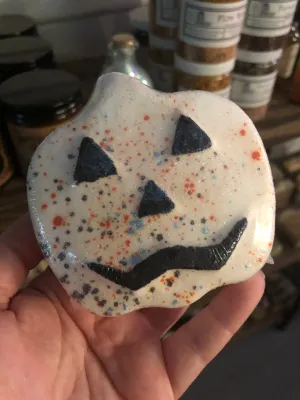 Jack o’ Lantern Bath Bomb