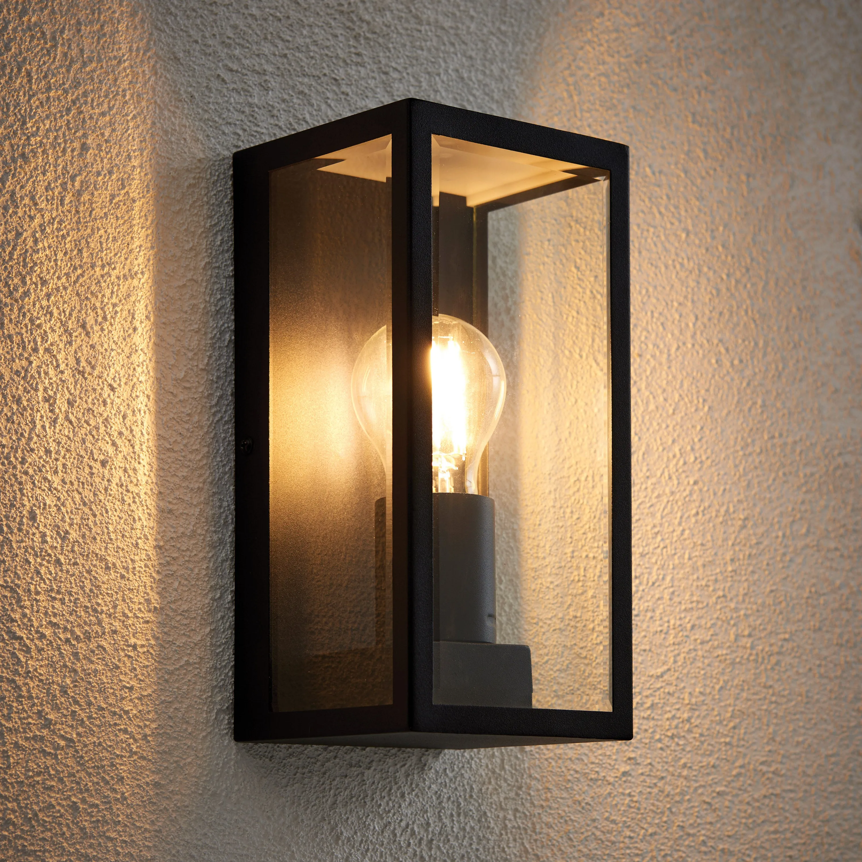 Outdoor Oxford Wall Light | Matt Black | 24cm