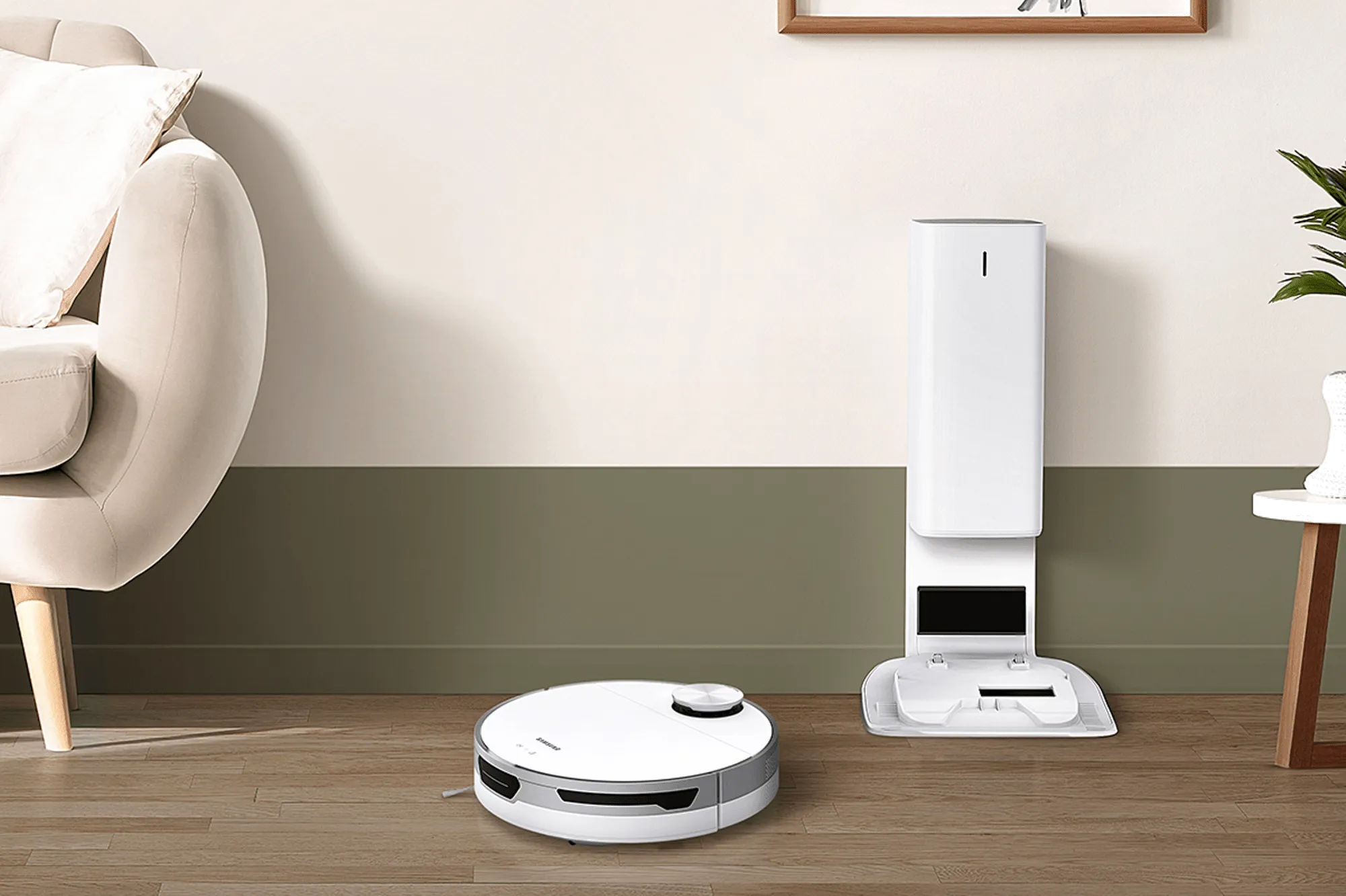 Samsung Jet Bot  Robot Vacuum Cleaner, Max 60W Suction Power with Clean Station | VR30T85513W/EU